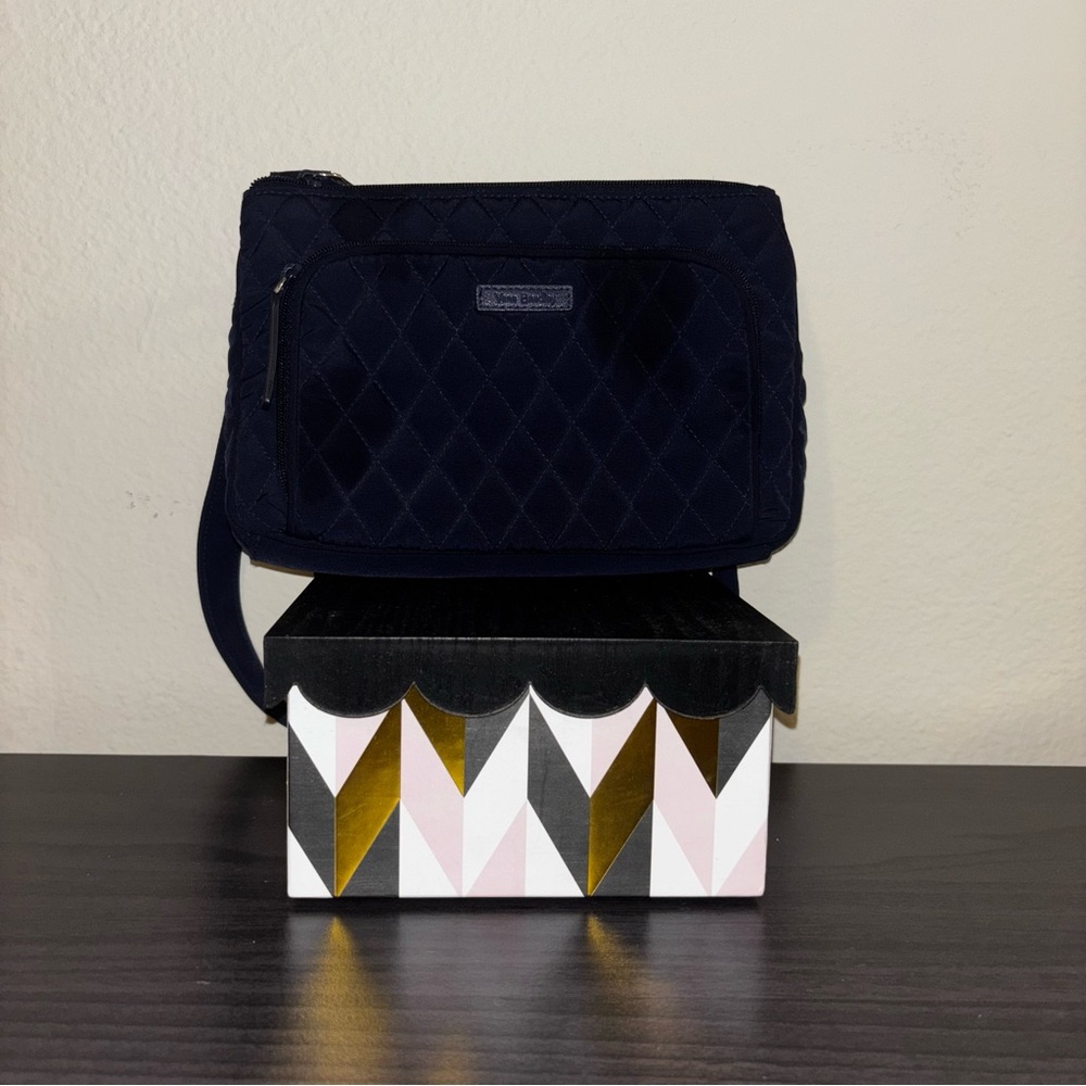 Vera Bradley Navy Quilted Women's Bag